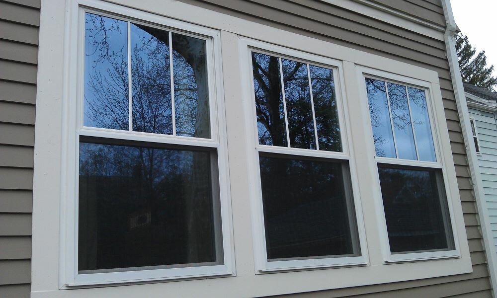 Why Colorado Homeowners Should Choose Vinyl Replacement Windows Over Wood